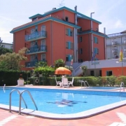 Hotel Altinate Jesolo Lido