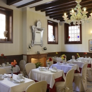 Ca' d'Oro Venezia 3.jpg